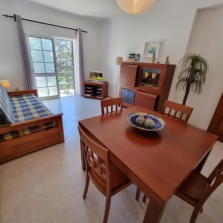 Apartment De